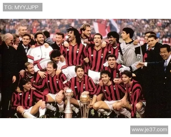 52号足球明星的身份揭秘及其在足球界的影响力分析 52号足球明星的身份揭秘及其在足球界的影响力分析