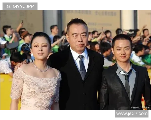 足球明星与中国女性的爱情故事揭秘及他们的婚姻生活分享