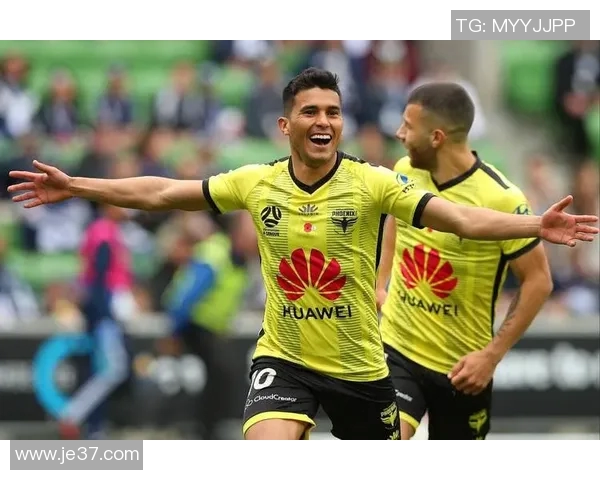 精彩对决现场直播伊朗与日本足球赛全程回顾与分析 精彩对决现场直播伊朗与日本足球赛全程回顾与分析